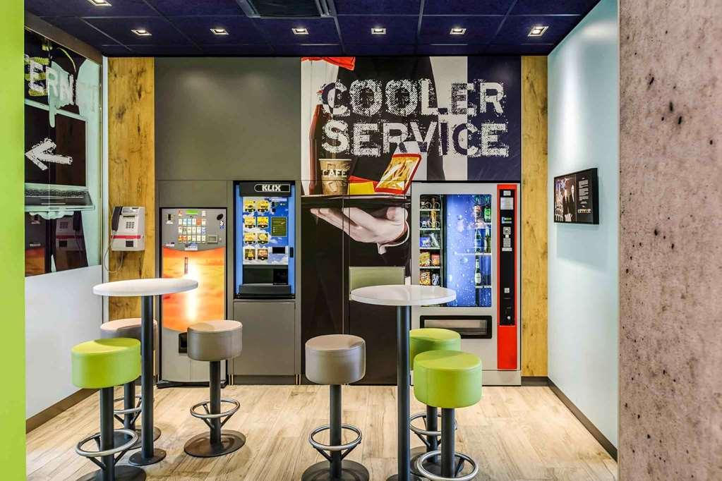 吕贝克市苏爱德宜必思经济型酒店 外观 照片